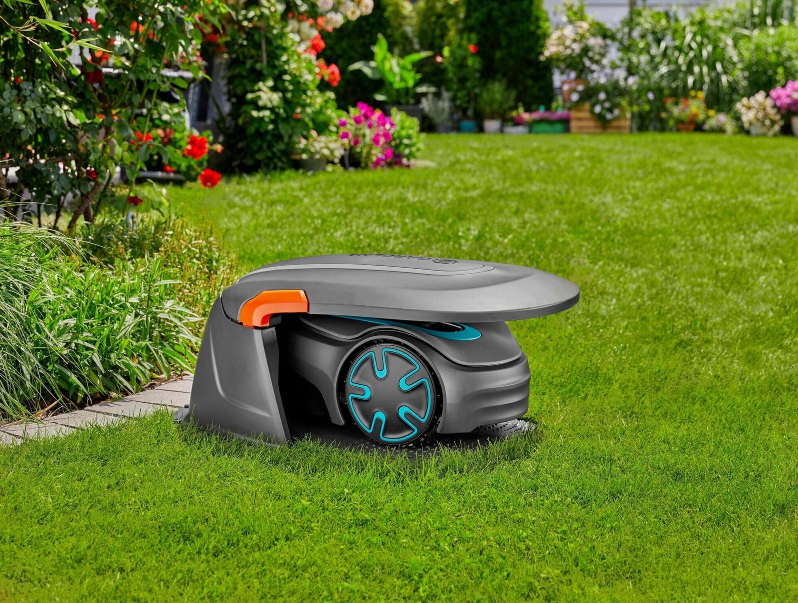 découvrez le gardena sileno minimo 250, le robot tondeuse idéal pour les mini-jardins. efficace, silencieux et facile à utiliser, il garantit une pelouse parfaitement entretenue sans effort.
